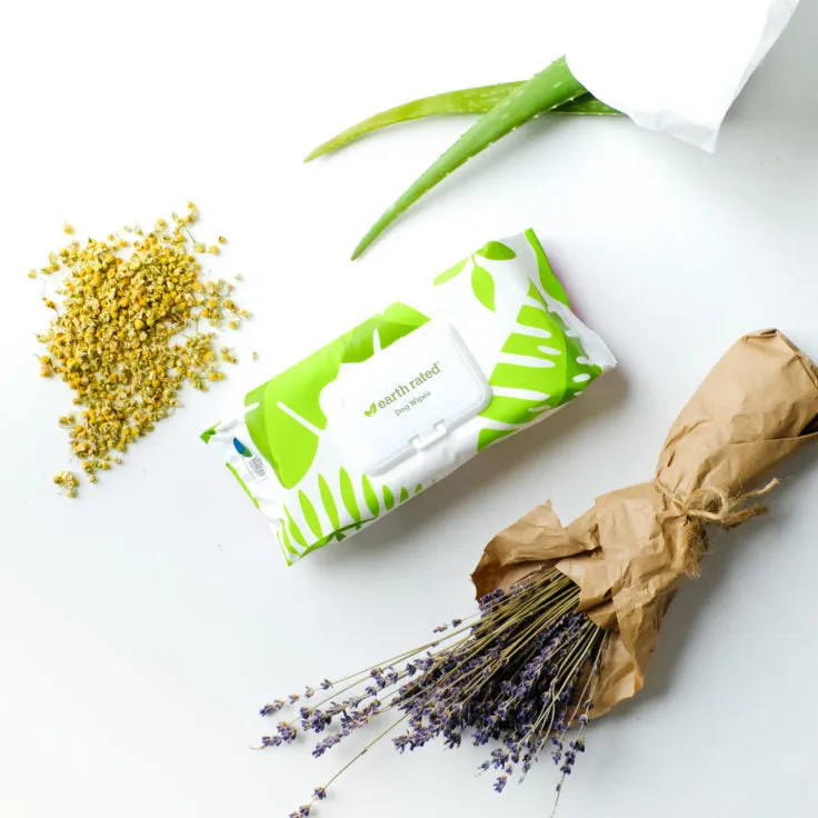 Earth Rated Compostable Dog Wipes