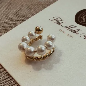 EPHY Pearls and Chain Ear Cuff