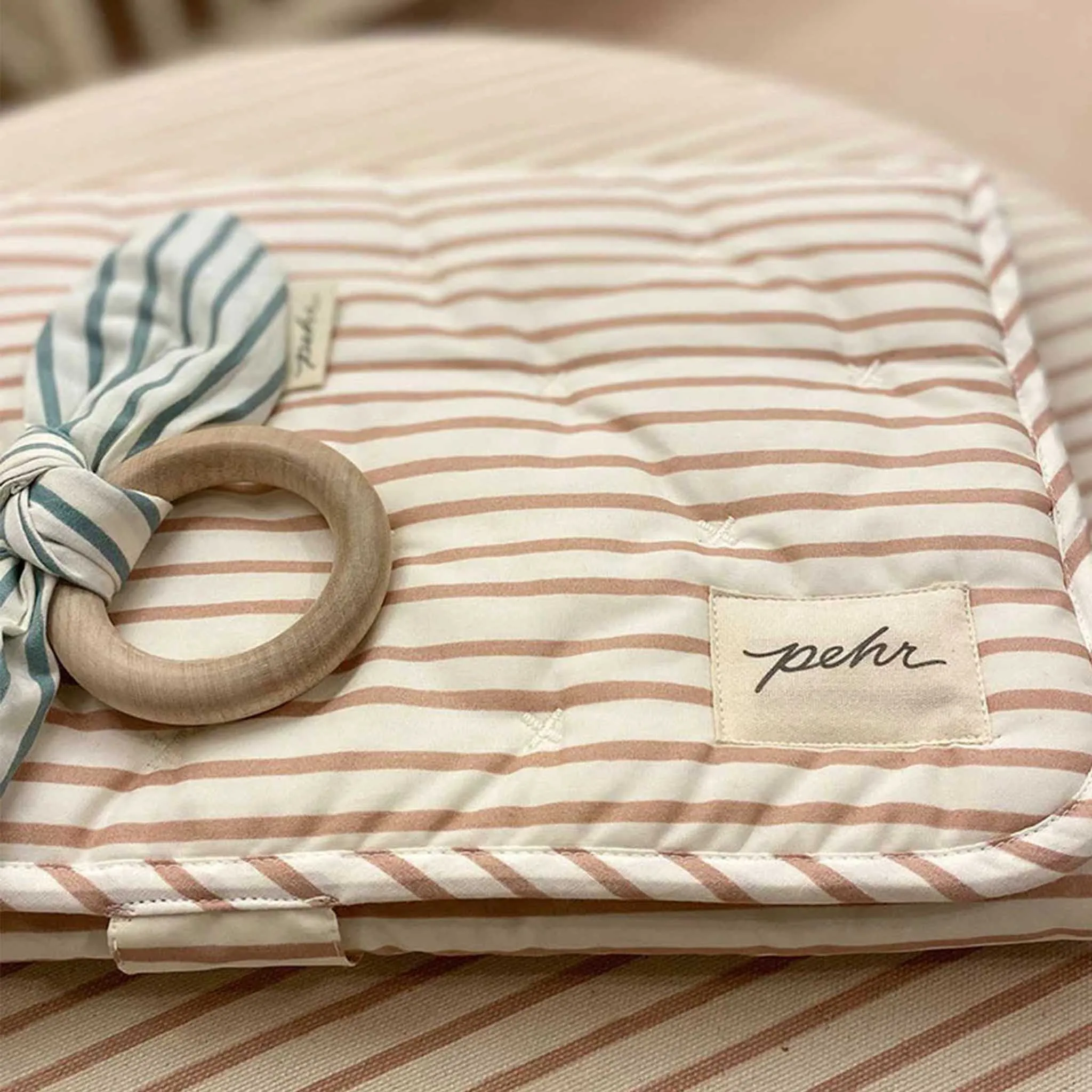 Pehr On the Go Portable Changing Pad