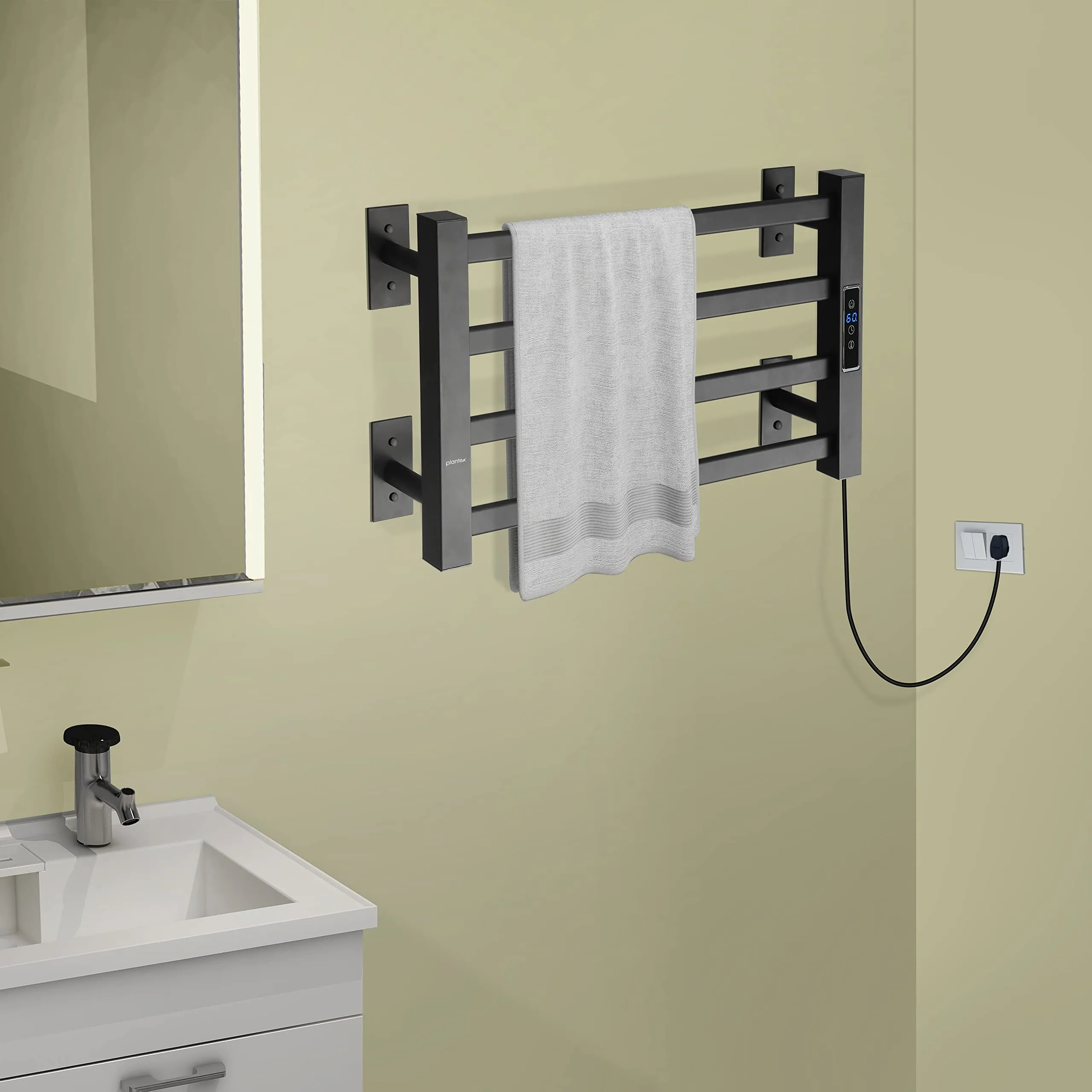 Plantex Aluminium Shock-Free Heating Towel Rack/Towel Bar/Towel Stand/Hanger/Towel Warmer Machine for Bathroom Accessories(Rich-Black)